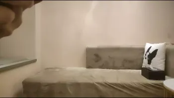 文静格子裙极品外围肉丝撕裆撩臀开洞骑乘抽插抬腿暴力干