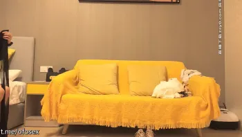 太子探花 极品清纯长发美女外围_换装情趣黑丝JK学生制服_床上激情啪啪，娇喘诱人好享受