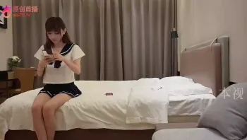 杏吧大熊 - 3000约了个初次下海的纯欲女神，有点日本特色女神的味道，干起来别有一番风味.MP4