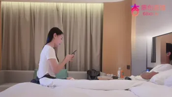 李寻欢探花 约操知名高颜网红 豪乳翘臀 皮肤雪白 狠狠干她一顿