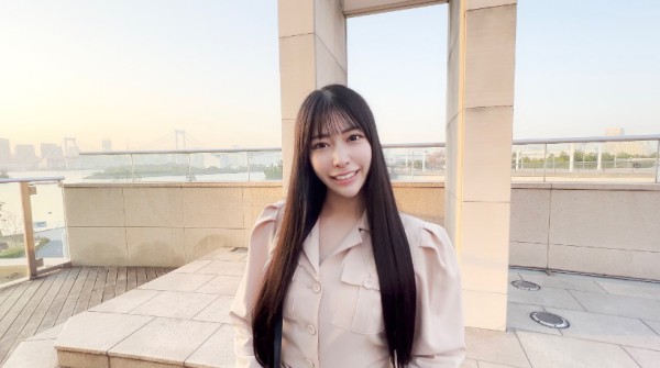 FC2精品无码PPV-2971478 【天使降臨！！】激カワ現役青?学院大生ひまり 透明感溢れる２０歳の色白ボディに