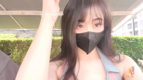 周末真空逛街 阳台边露出性爱-xj