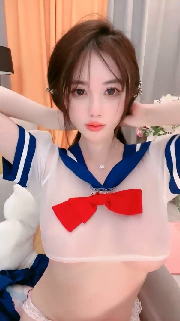 极品尤物网红女神！情趣装爆乳美腿！全身粉嫩肥唇美穴，翘起美臀摇摆，特写骚穴，极度诱惑-xj