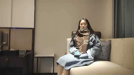 勾引外卖员小哥偷情啪啪 无套爆操口爆吞精