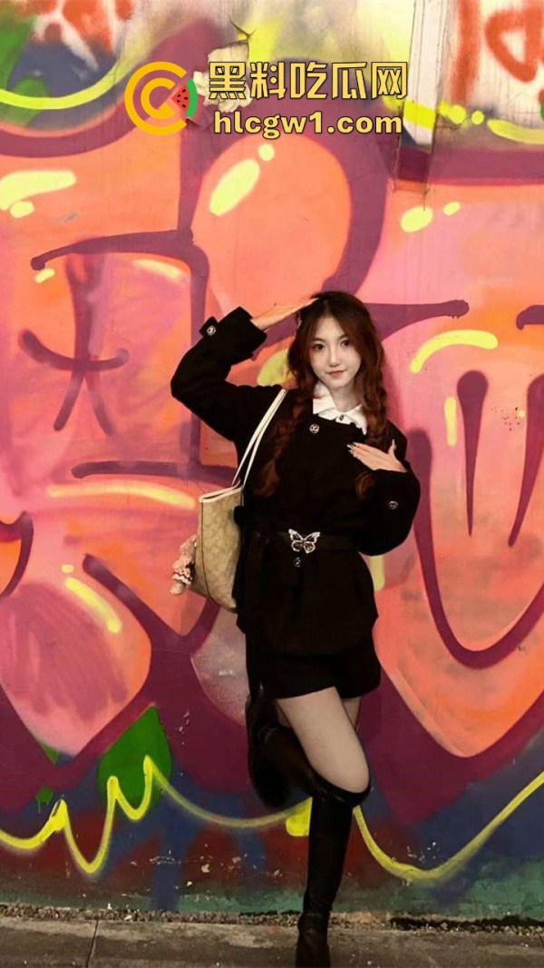 舔屁眼舔到潮喷！上海高冷女神『姜欣』堕落成富二代贱狗，屁味加精液舔到嗨叫，这骚劲连狗都跪服！-xj