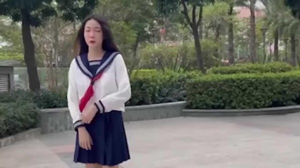 約炮喜歡穿JK的騷母狗