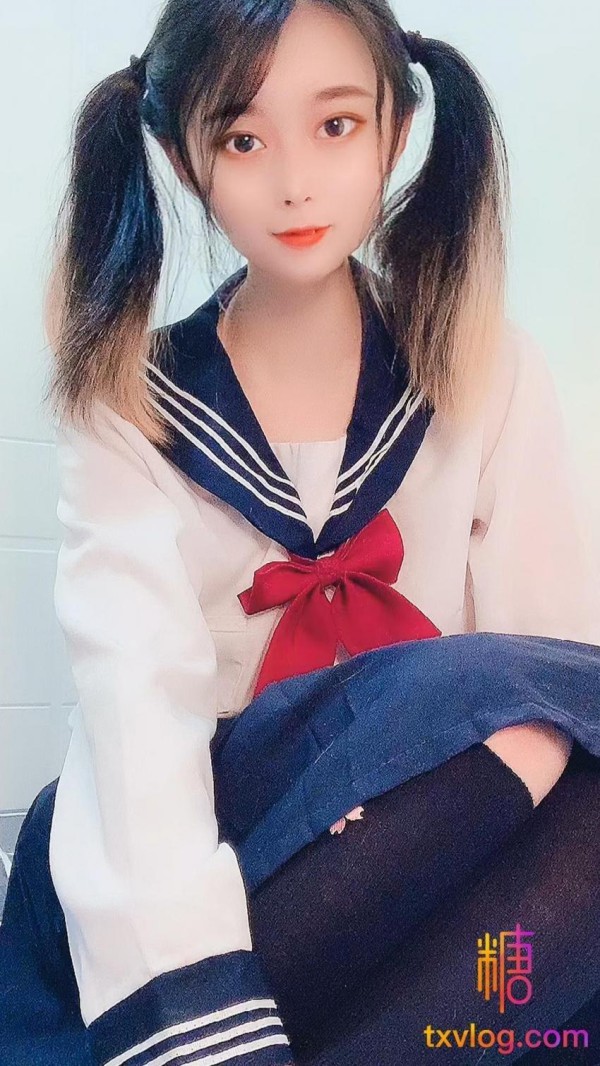 [糖心独享]JK裙摆下的淫欲开发!-xj