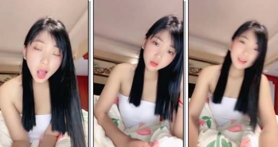 【康妹】高颜值呆萌眼镜妹 大尺度收费秀看得鸡巴邦硬 喜欢眼镜妹的不要错过 (6)