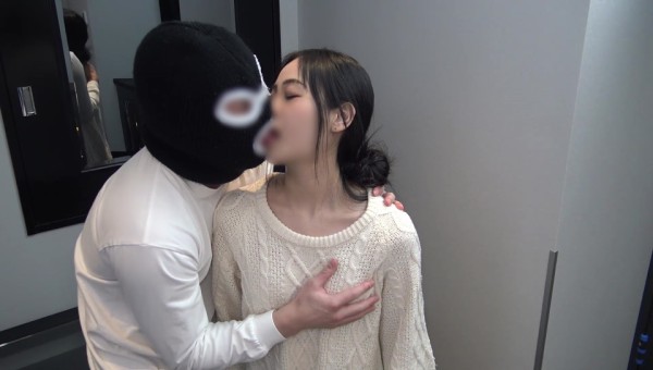 FC2-4396685 フッ軽＆ノリの良い18歳スタイル抜群の関西。オナニーよりも男のチンポで性欲発散！-cd1