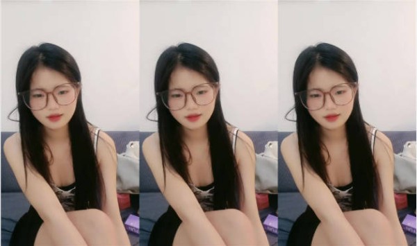 眼镜妹妹初下海！笑起来超甜美！看着文静玩起来很骚，反差感，跳蛋震穴，低低呻吟爽的不行，塞入洞内