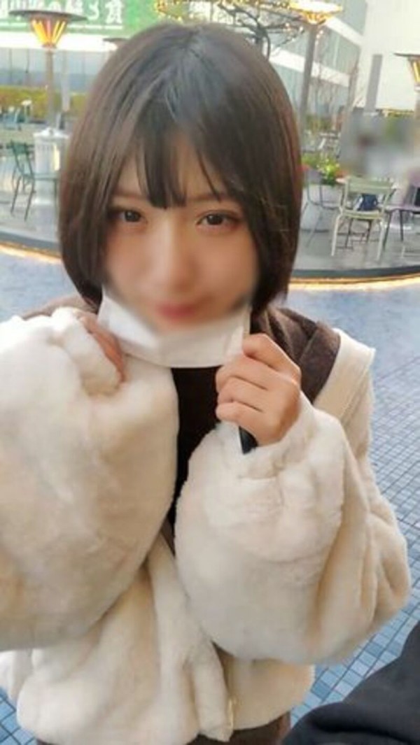 FC精品无码PPV_顔晒しあのちゃん似の超人気有名コスプレイヤー純粋無垢な彼女を騙し
