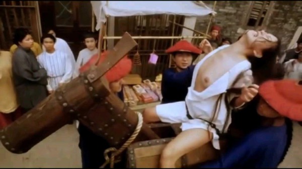 【高清修复】古代少妇通奸偷情要接受酷刑示众处罚，难怪古代妇人那么保守贞操～