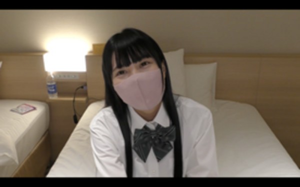 FC精品无码PPV_年守り続けた処女を誕生日の日に卒業するまでのヶ月間の記録