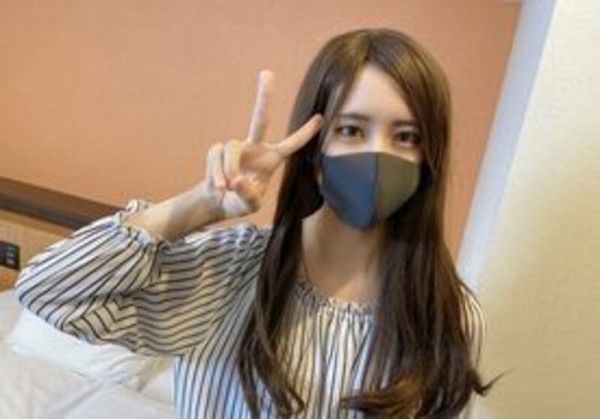 FC精品无码PPV_無制裁冷たい目線で男を見下すスレンダー色白美女
